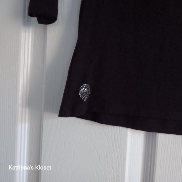 Cachè Rocks Sequin Guitar Top - Picture 3 of 7